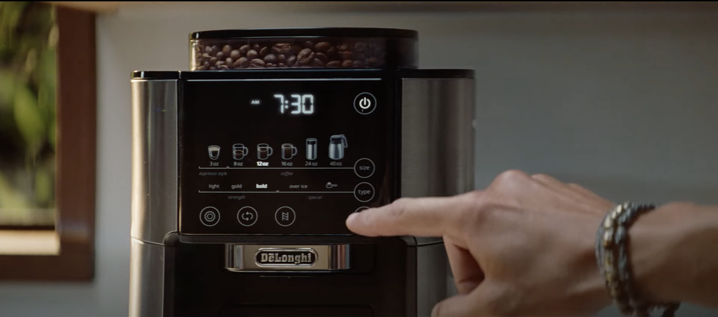 Brad Pitt stars in the new TrueBrew commercial by De'Longhi