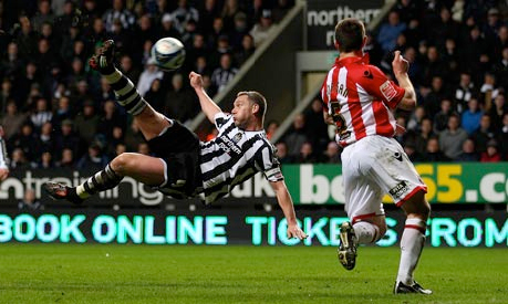 FootbalLeague-image1