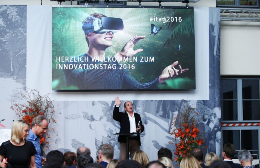 Innovationstag2016_14-1030×665-1.jpg